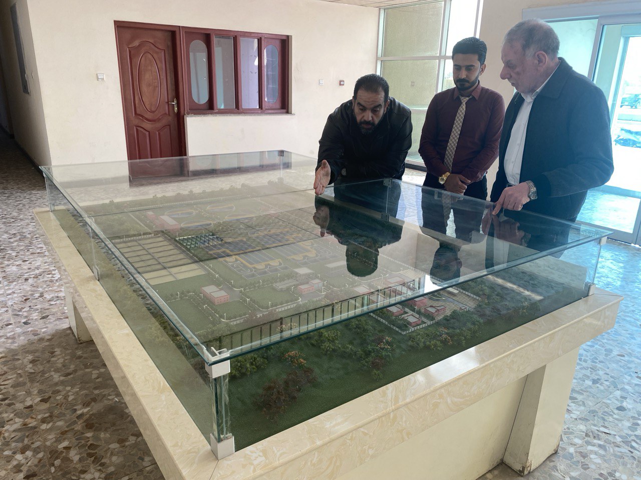 المرزوك يلتقي بالحمداني لمناقشة مشاركة الاخير في اسبوع التنمية المستدامة