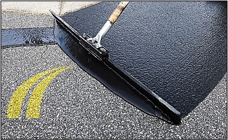 ASPHALT SEALCOATING