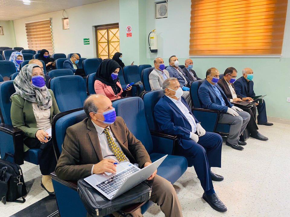 ورشة عمل حول مناقشة آليات تطبيق التعليم الإلكتروني