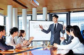 مقالة علمية تحت عنوان (نشاط الموظف)