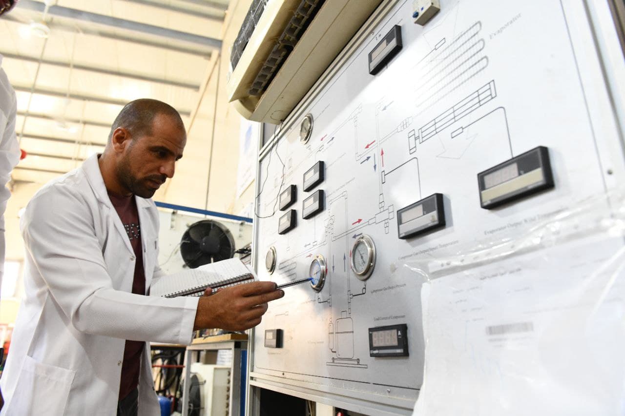 مختبرات قسم هندسة تقنيات التكييف و التبريد