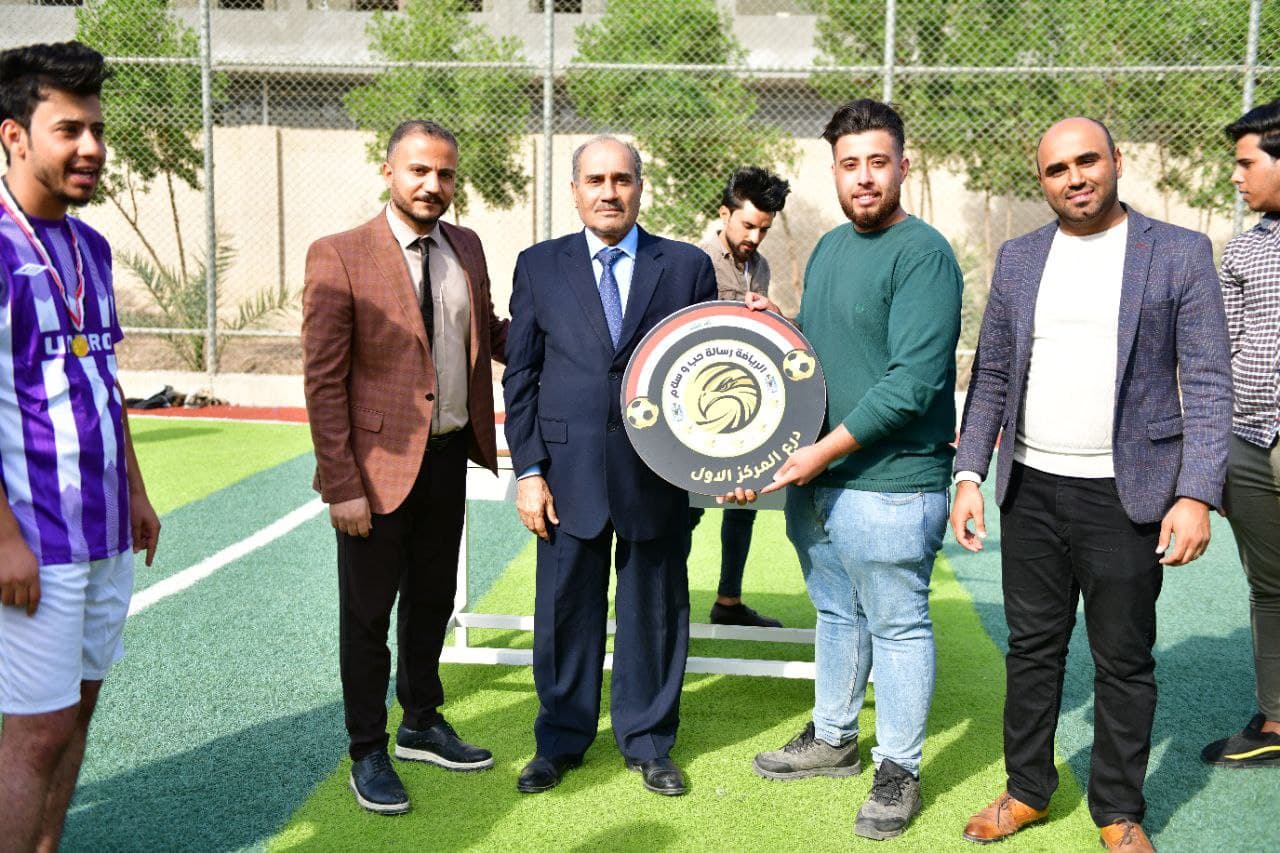 ينظم قسم تقنيات التخدير في كلية المستقبل الجامعة بطولة لكرة القدم للطلاب.المرحلتين الثانية والثالثة 