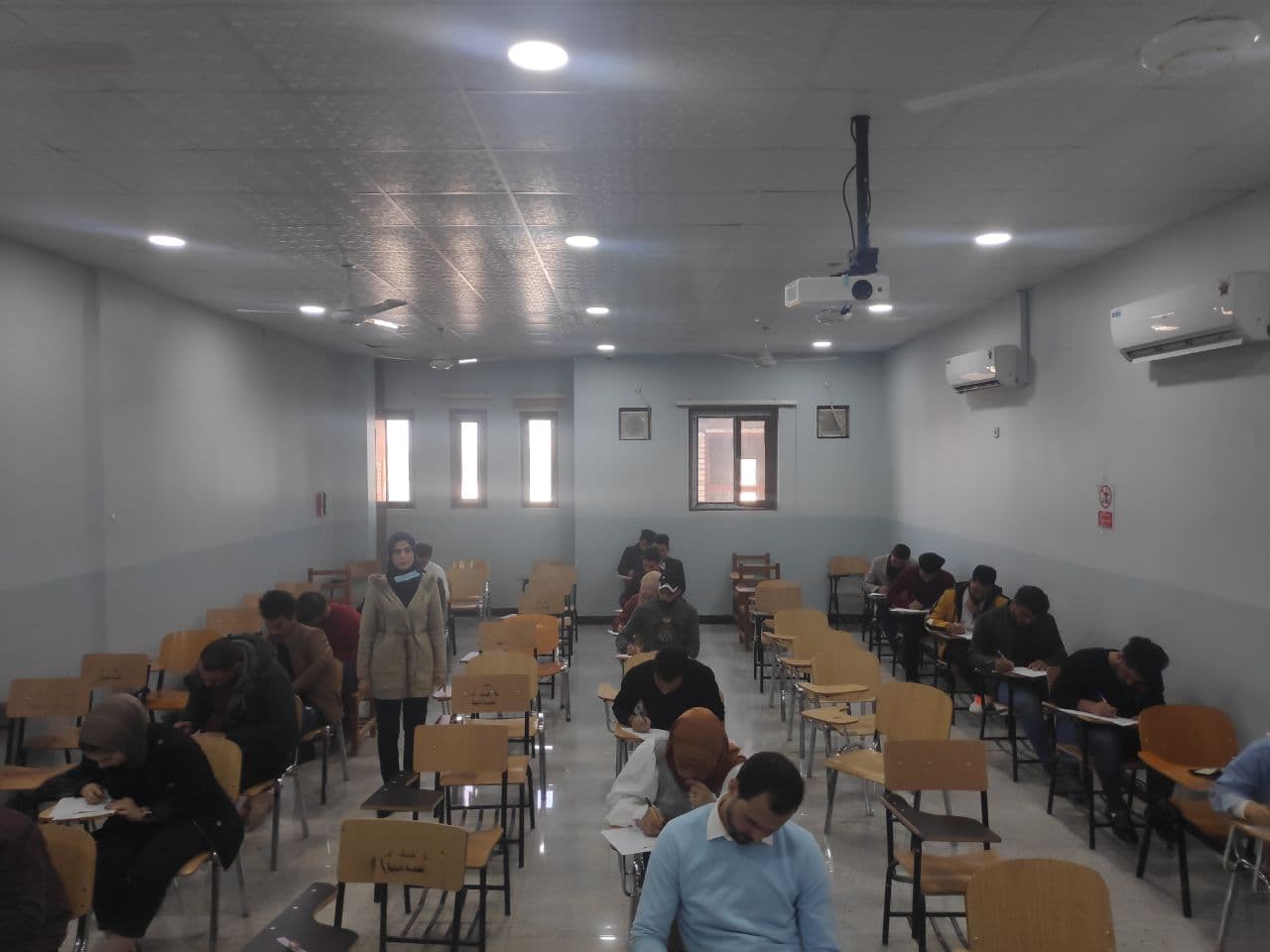 بدأ امتحانات الشهر الاول العملي( ماده الفسلجة) لطلاب المرحله الرابعة - قسم الفيزياء الطبية