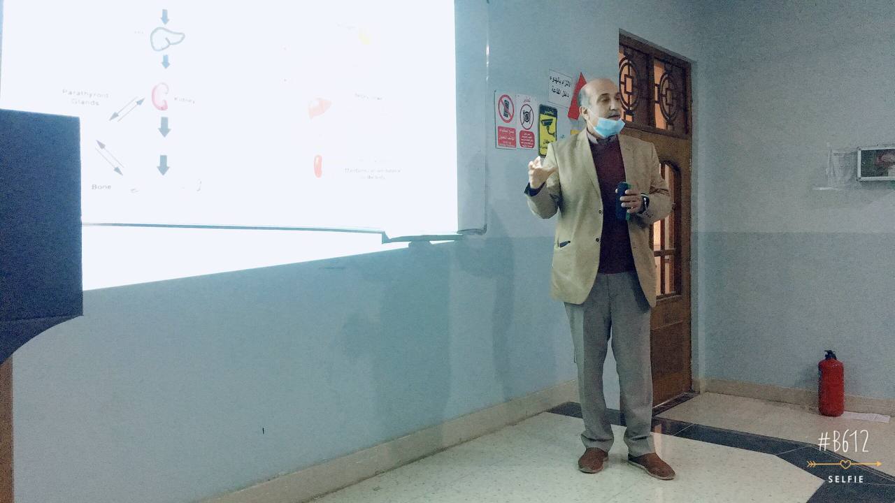 اقامة  ندوة علمية  في  قسم تقنيات الأشعة