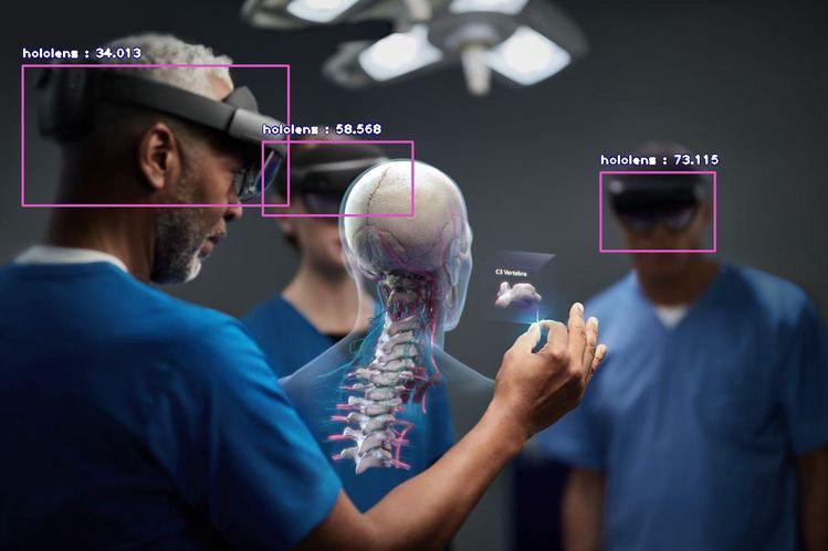 تكنولوجيا "سبر الواقع" و اثرها على الحياة العلميه و العمليه ...نور فراس محمد رضا