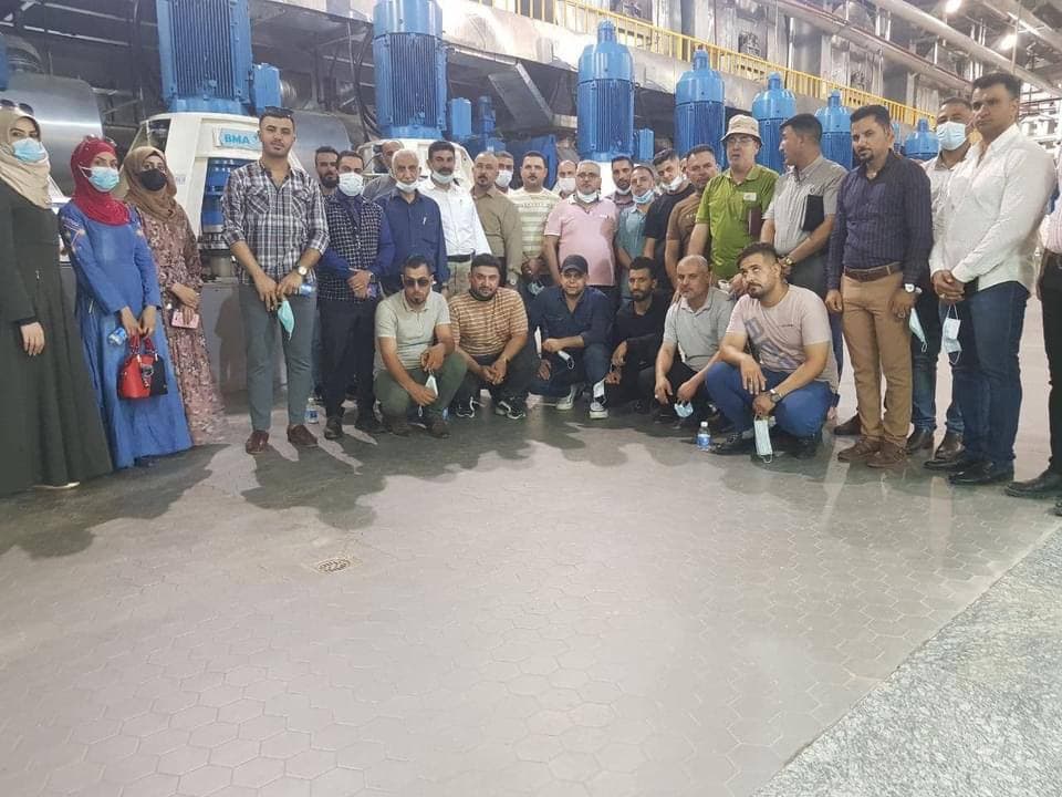A delegation representing the Air Conditioning & Refrigeration Engineering Department pays a visit to the Union Company for Food Industries Ltd.