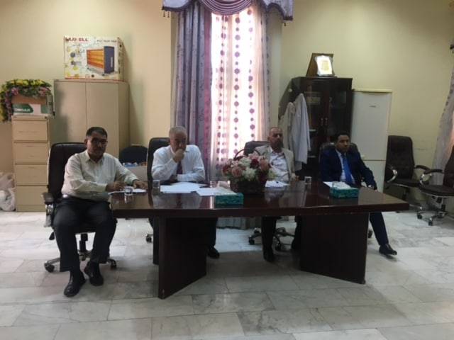 تدريسي من كلية المستقبل الجامعة يشارك في امتحان شامل ومناقشة خطة بحث دكتوراه 