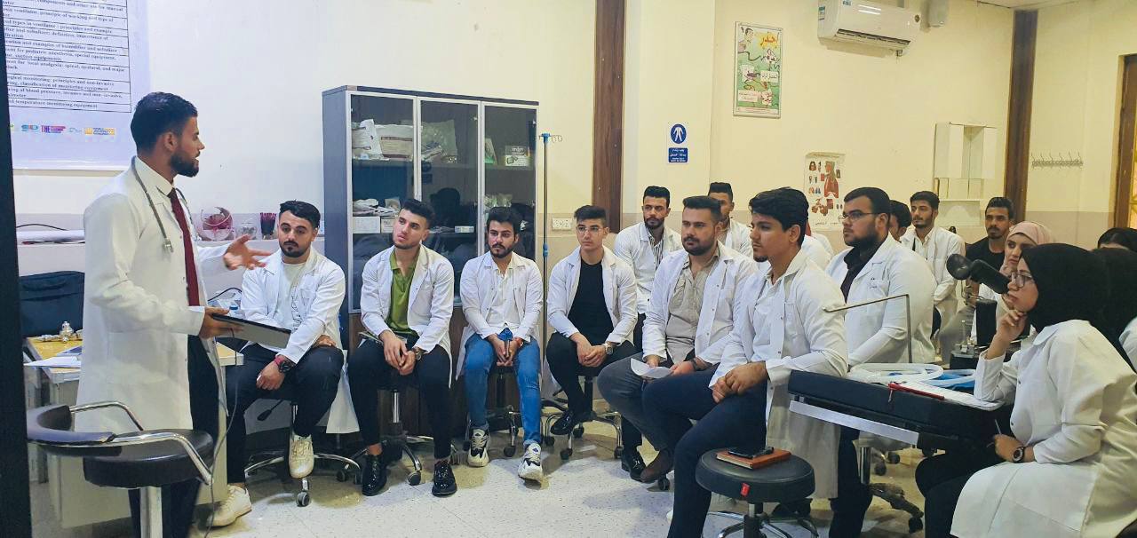 استمرار اعطاء المحاضرات الحضوريه العمليه في المختبرات الطبية في قسم تقنيات التخدير