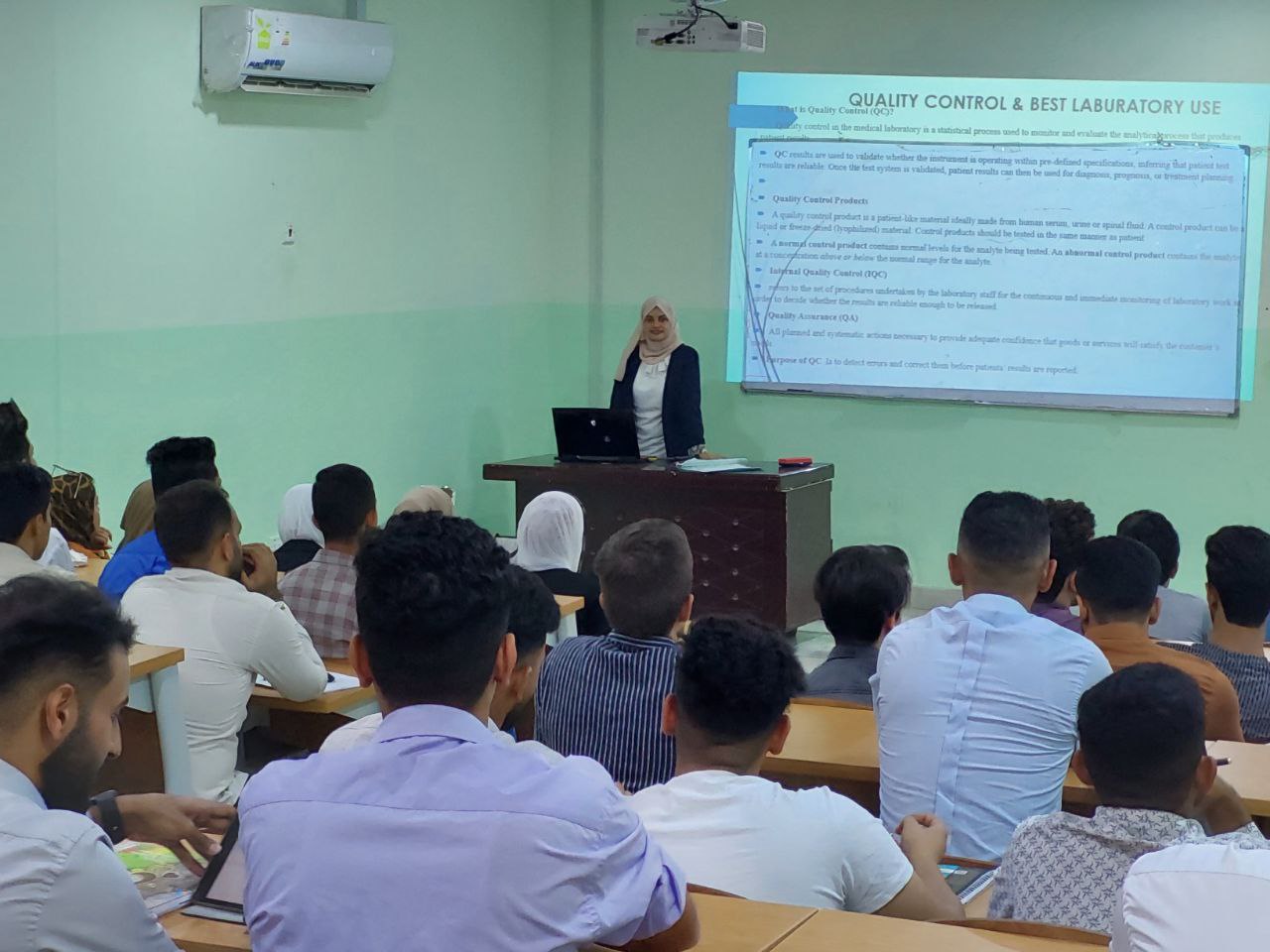  القاء سيمنار بعنوان "جهاز الاشعة السينية"