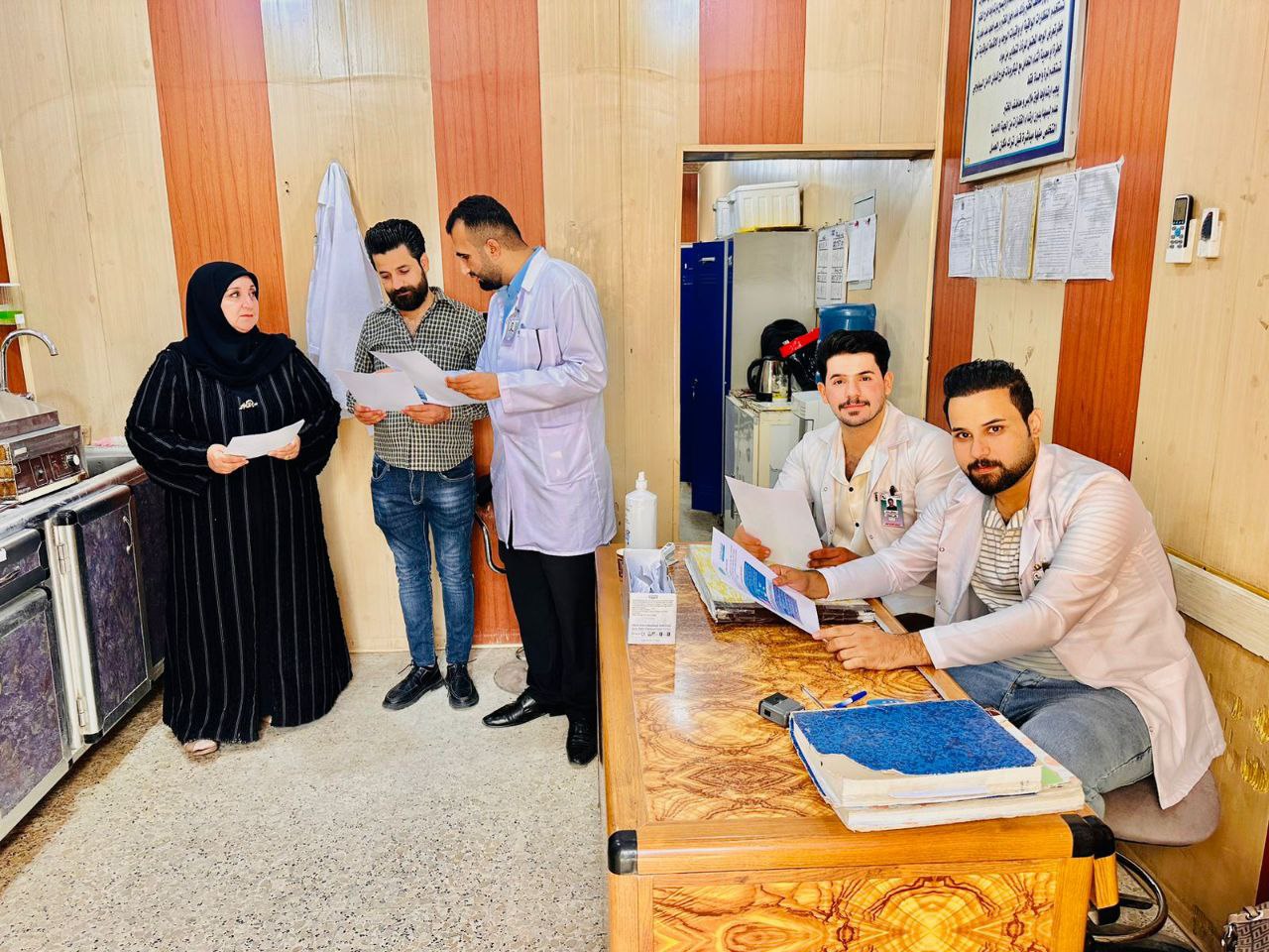  ورشة عمل للكادر المختبري في المستشفى بعنوان (اجراءات السلامة داخل المختبر)