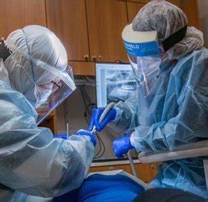 EARLY VERSUS DELAYED INTUBATION IN COVID-19