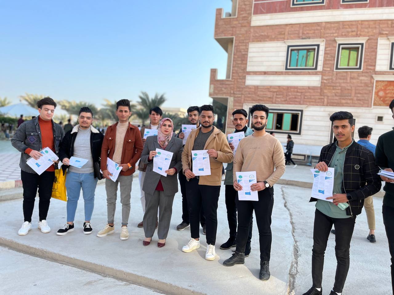 حملة بعنوان الابتزاز الالكتروني