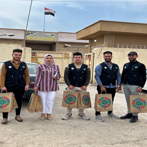 قسم تقنيات التخدير يقدم مساعدات لدار رعايه المسنين