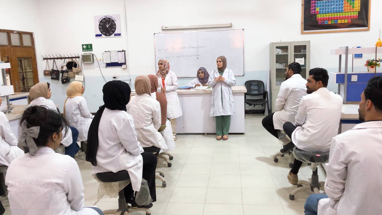 قسم تقنيات المختبرات الطبية في كلية المستقبل الجامعة ورشة تدريبية بعنوان التشخيص المختبري لمرضى السكري 