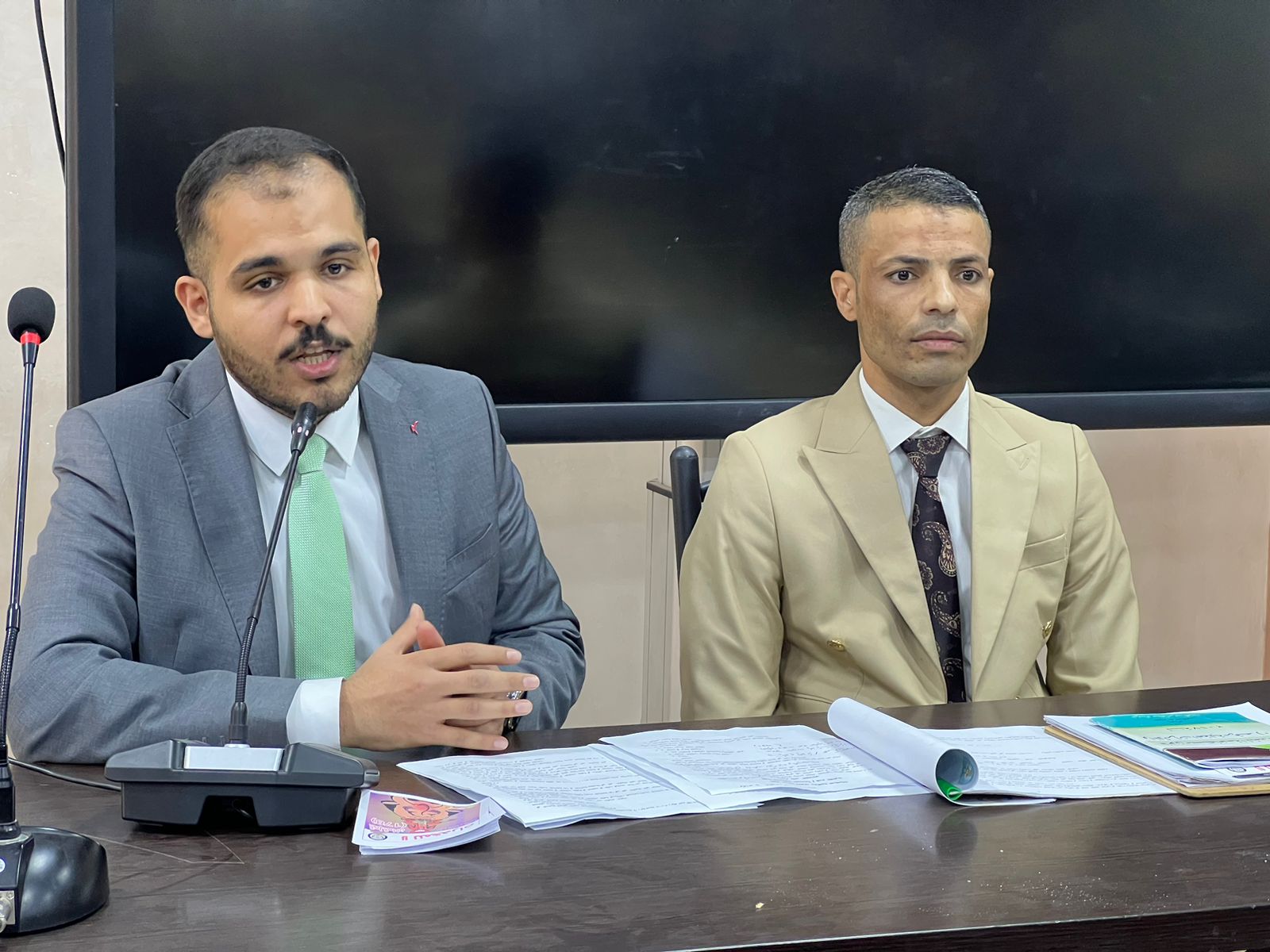 ندوه قانونيه بعنوان (عقوبات الإدمان والاتجار بالمخدرات) 