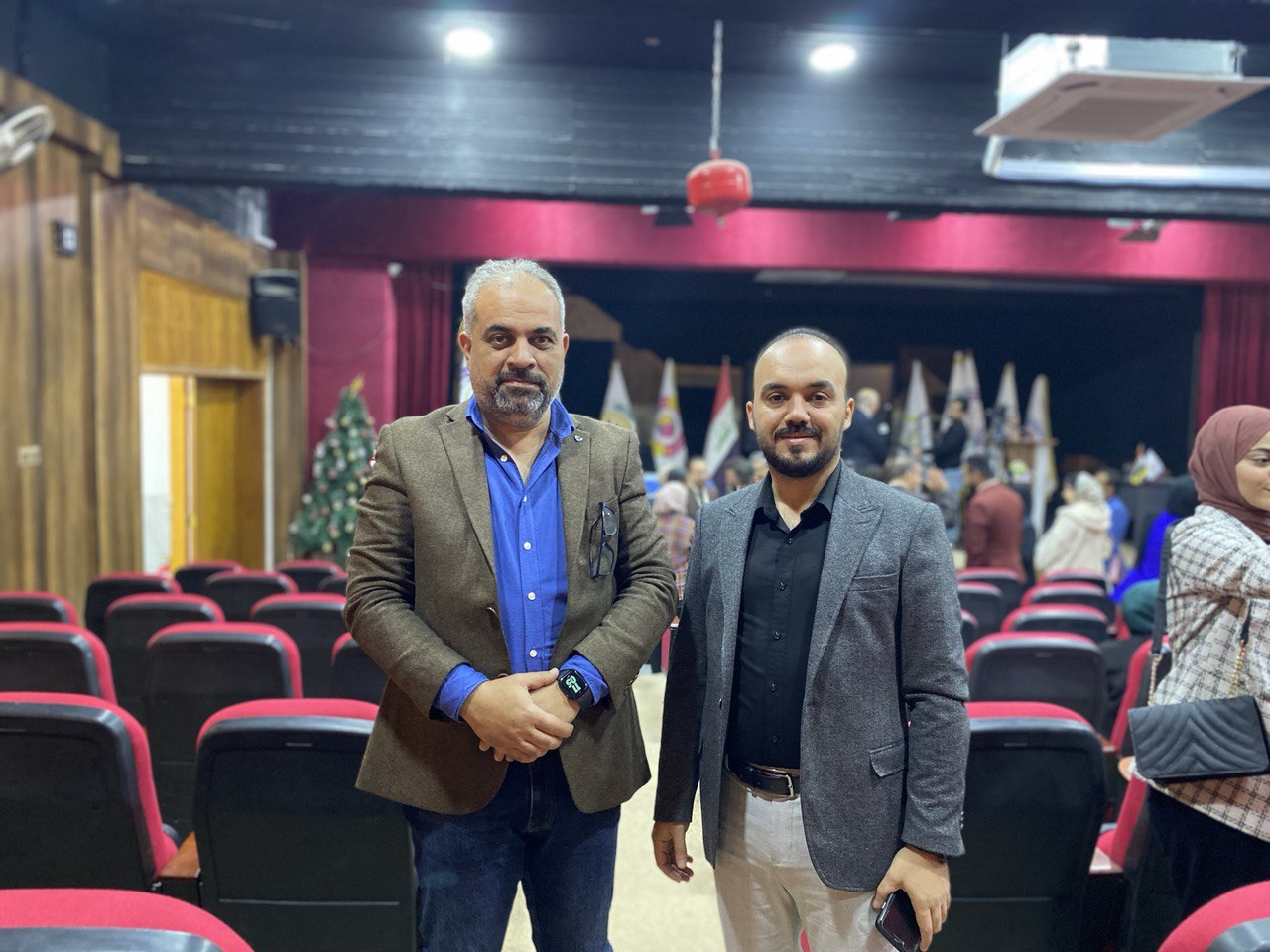 مشاركة تدريسين من قسم طب الاسنان في ملتقى كلية الحله الجامعة 