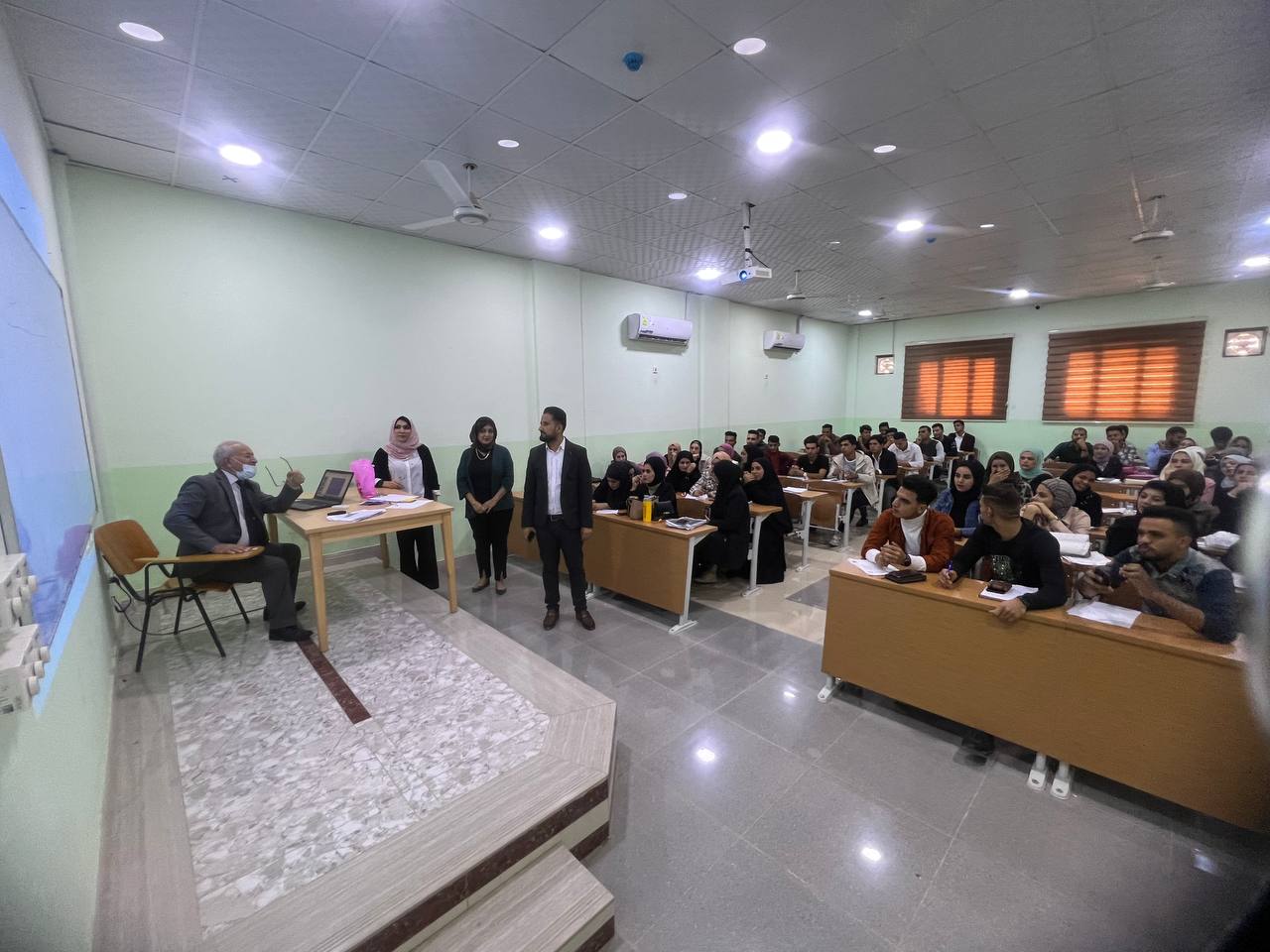 قسم تقنيات المختبرات الطبية يجري عملية انتخاب ممثلي الطلبة 