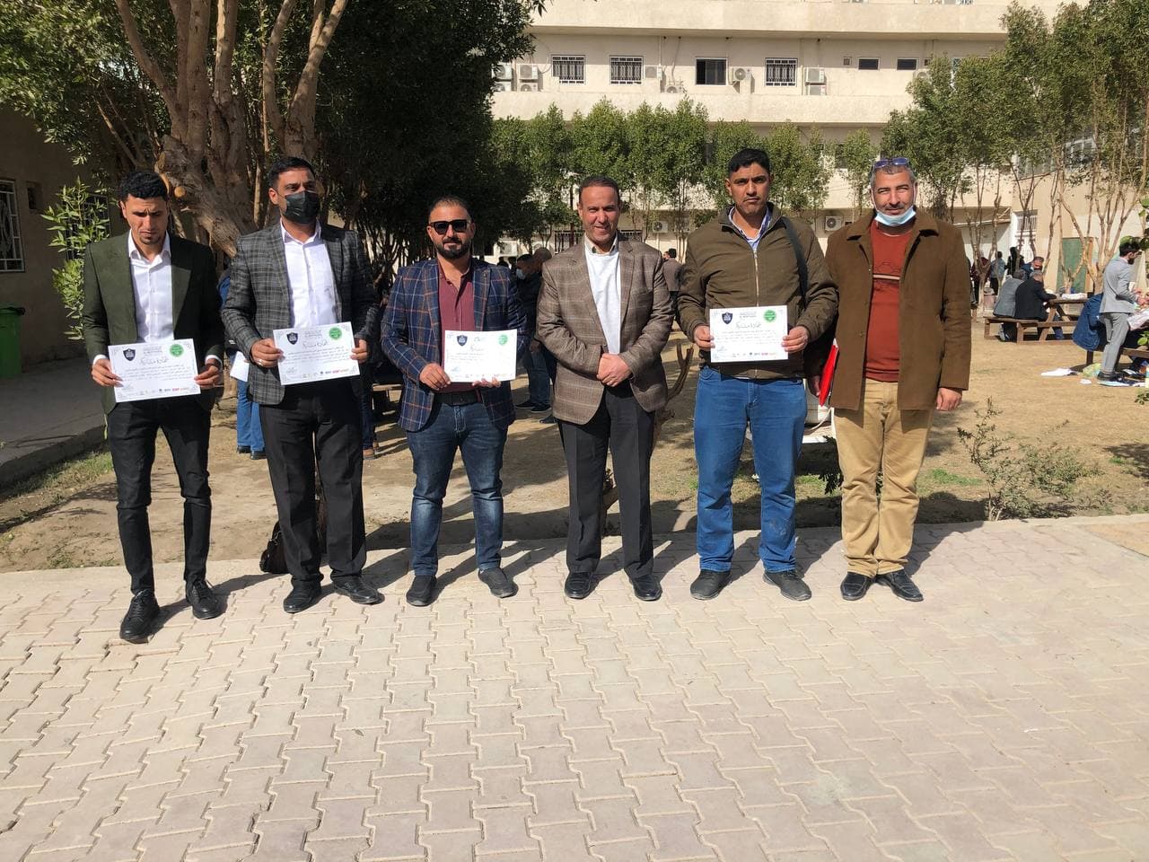 تكريم مجموعة متميزة من طلبة القسم لدورهم و مشاركتهم في معرض المستقبل لتوظيف الخريجين 