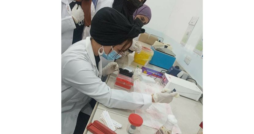 قسم تقنيات المختبرات الطبية في كليه المستقبل يقيم ورشه علميه حول تقنيه الترحيل الكهربائي