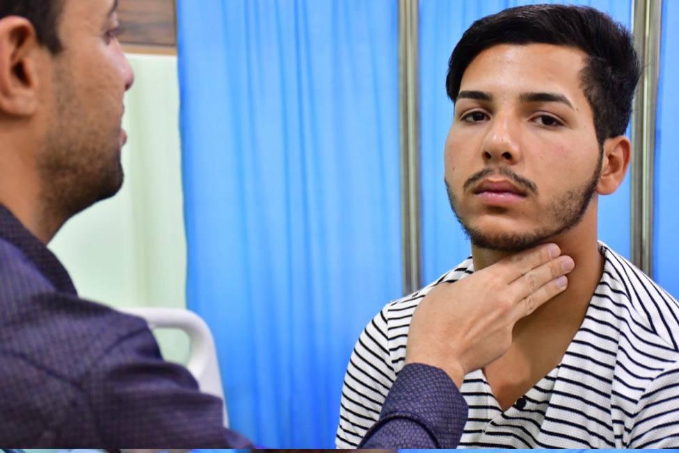 تصوير عمليات الرعاية التمريضية في مختبر اساسيات التمريض 