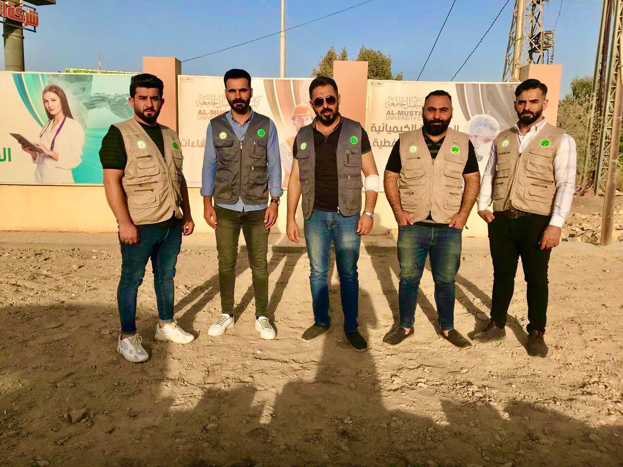 تجهيز سلات غذائية وتوزيعها على العوائل المتعففة 