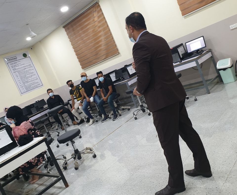 ندوة علمية عن الفيزياء الحديثة