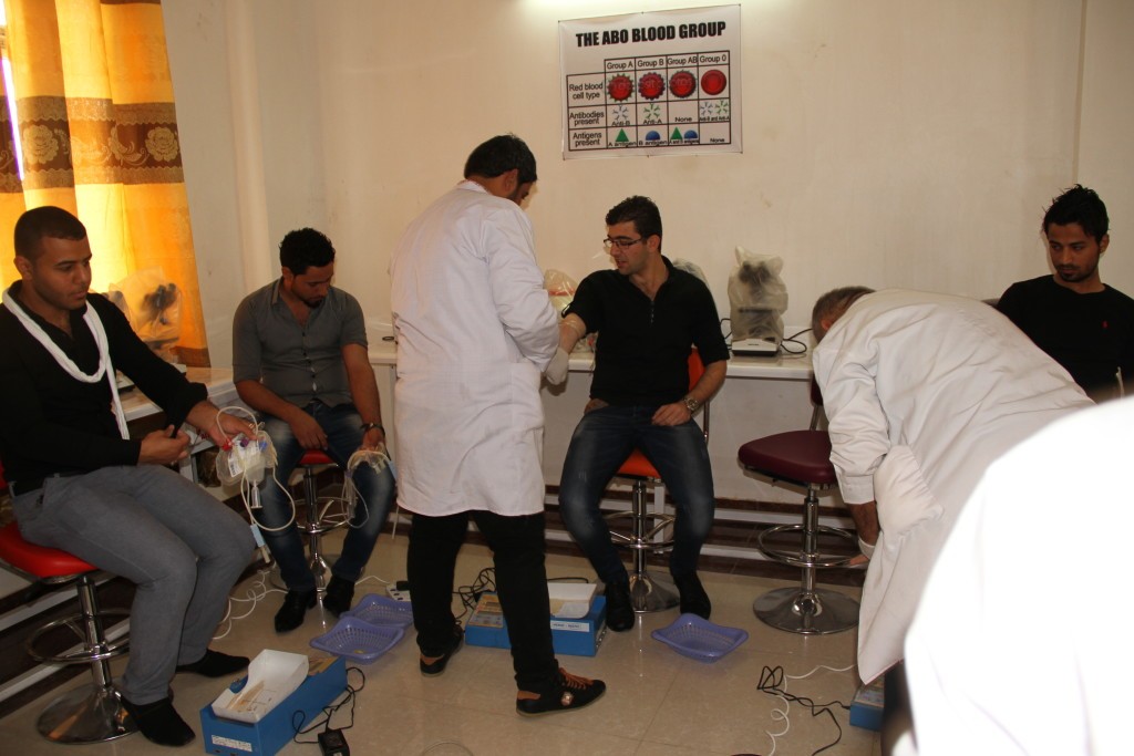 قسم هندسة تقنيات الحاسبات في كلية المستقبل الجامعة ينظم حملة تطوعية للتبرع بالدم وانشاء صندوق التبرعات المادية والعينية