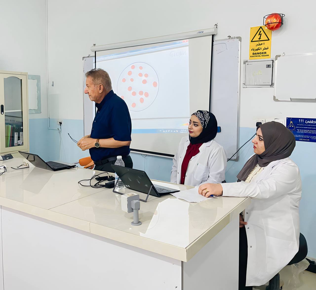  تحت عنوان "تبرّع بالدم، أنقذ حياة" قسم تقنيات المختبرات الطبية في كلية التقنيات الصحية والطبية بجامعة المستقبل يقيم ورشة لطلبة المرحلة الثالثة