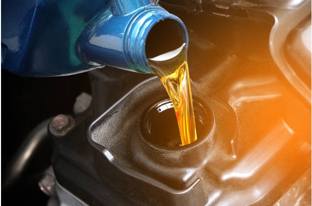 مقالة المهندسة فاطمة عدي علي مجدي بعنوان "الديزل فوائده  و عيوبه "