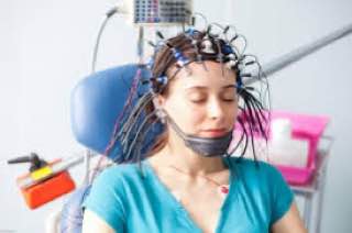 حلقة نقاشية "مخطط كهربية الدماغ(EEG)"