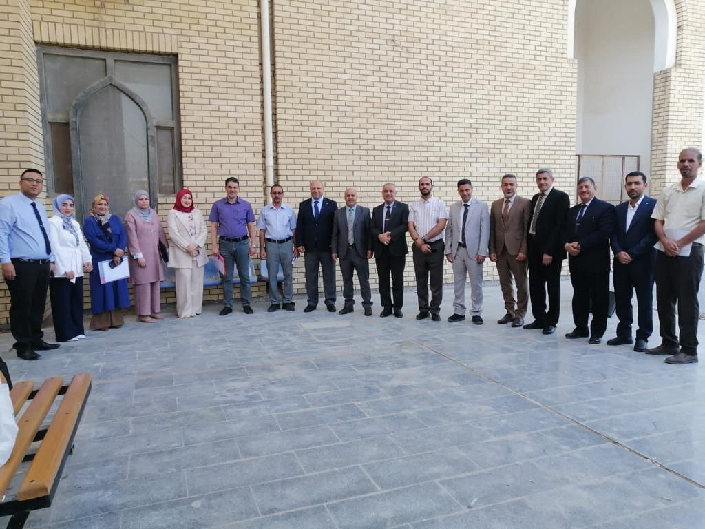  رئيسة قسم تقنيات المختبرات الطبية في كلية التقنيات الصحية والطبية بجامعة المستقبل تترأس لجنه الامتحان الشامل لطلبه الدكتوراه