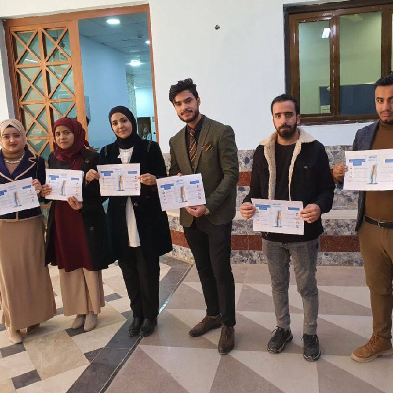 حمله توعويه في اروقه جامعه المستقبل - قسم علوم الفيزياء الطبيه بعنوان (التقليل من التبغ) للتدريسية م.م رهام خالد