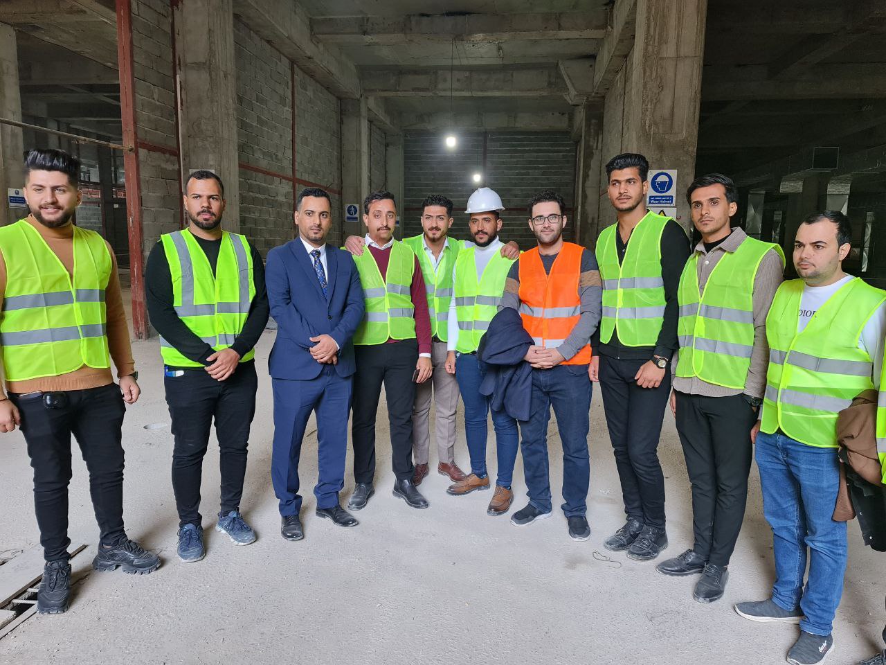 زيارة طلبة قسم هندسة تقنيات البناء والانشاءات الى بناية مجلس محافظة بابل