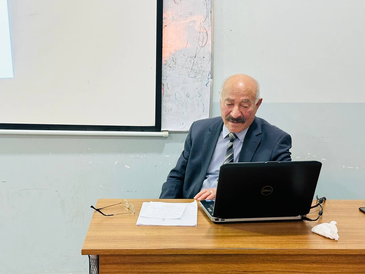 قسم تقنيات المختبرات الطبية في كلية التقنيات الصحية والطبية بجامعة المستقبل يقيم حلقة دراسية بعنوان تصنيف الفطريات    CLASSIFICATION  OF FUNGI 