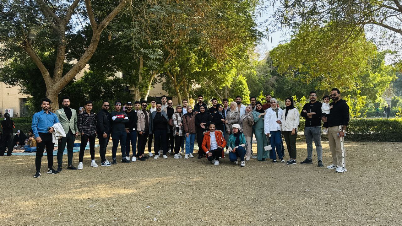 رحلة ترفيهية ناجحة: طلبة هندسة تقنيات الأجهزة الطبية يستمتعون بيوم مليء بالمرح والاسترخاء