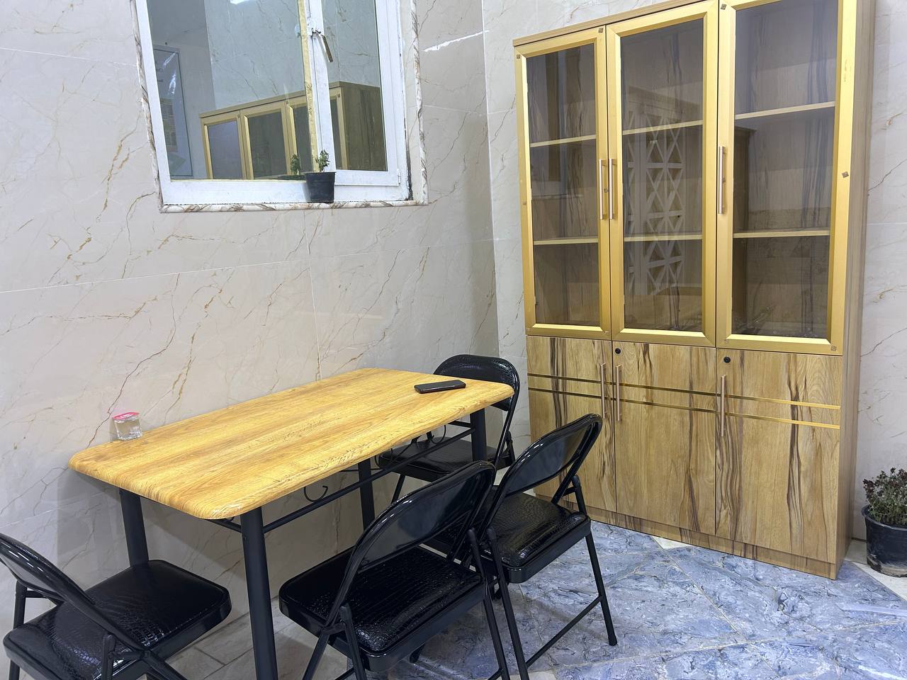 تجهيز قسم هندسة الطب الحياتي بالاشياء اللازمة لانشاء مساحة طلابية 