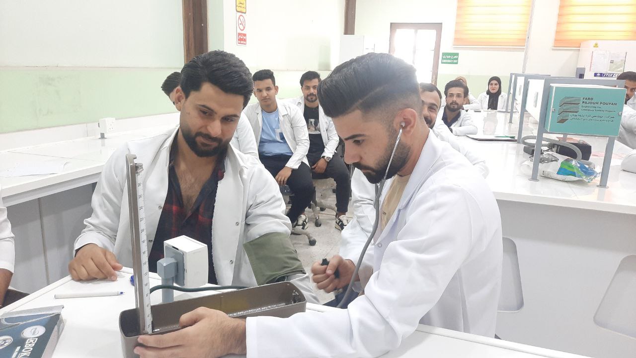 ورشة علمية للمعيدة سارة حامد دانه بعنوان ضغط الدم 