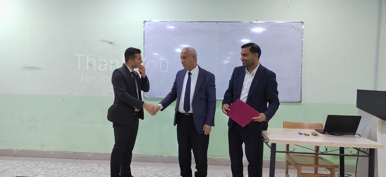 برعايه السيد رئيس جامعة المستقبل المحترم وعمادة كليه التقنيات الصحية والطبية أقام قسم تقنيات الاشعة ندوة علمية بعنوان "الحركة في الطب : استراتيجيات العلاج الطبيعي الفعالة لعلاج التهاب مفصل الركبة" حاضر فيها اخصائي العلاج الطبيعي وتأهيل المفاصل والعضلات الاستاذ رعد ثائر وتوت من مدينة مرجان  الطبية بأشراف وتنسيق  الاستاذ طارق ناظم جاسم من قسم تقنيات الاشعة وتهدف هذه الندوه التعرف على التهاب وسوفان الركبة وكيفية تصويرها شعاعيا وطرق علاجها. كما وتأتي هذه الندوه تحقيقا لاهداف التنمية المستدامة الهدف الثالث والرابع وهما الصحة الجيدة والتعليم الجيد .