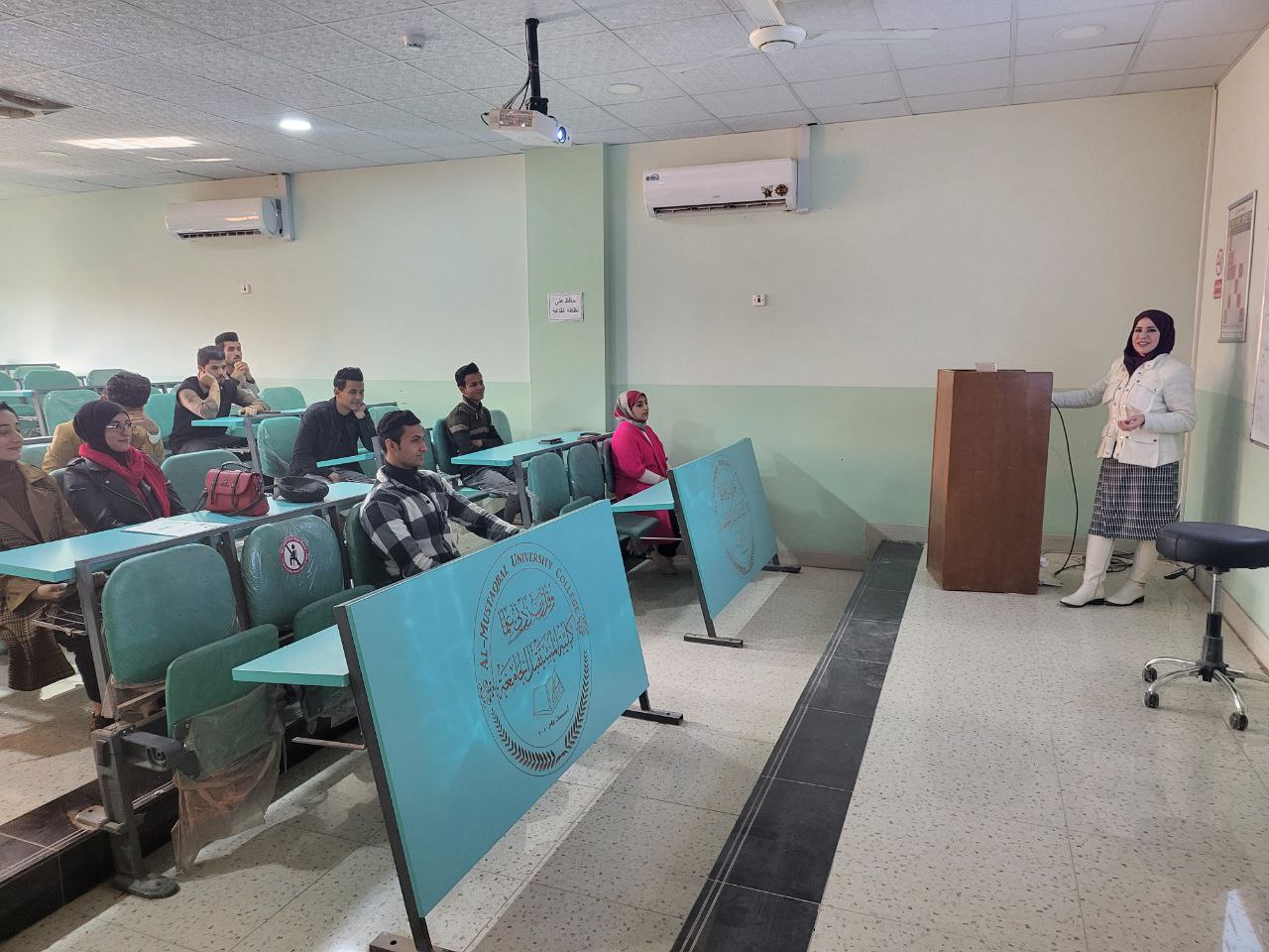 ندو علمية بعنوان (الانفلونزا الموسمية وعلاقتها بالعين)