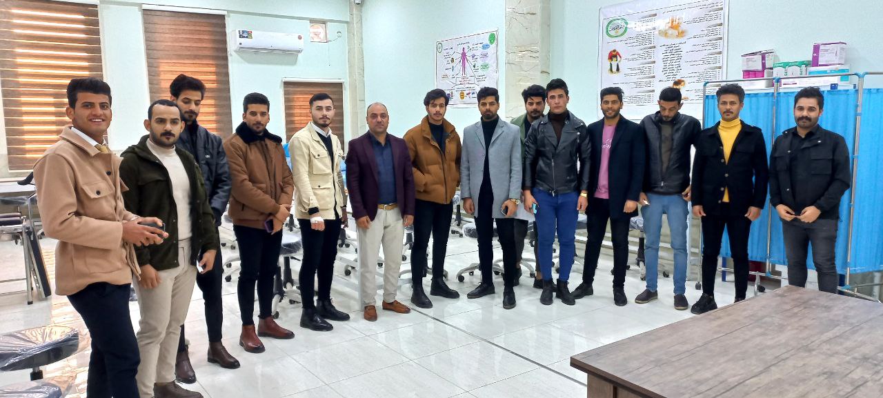  ورشه عمل حول اهمية توازن السوائل لدى الاطفال في مختبر تمريض الاطفال