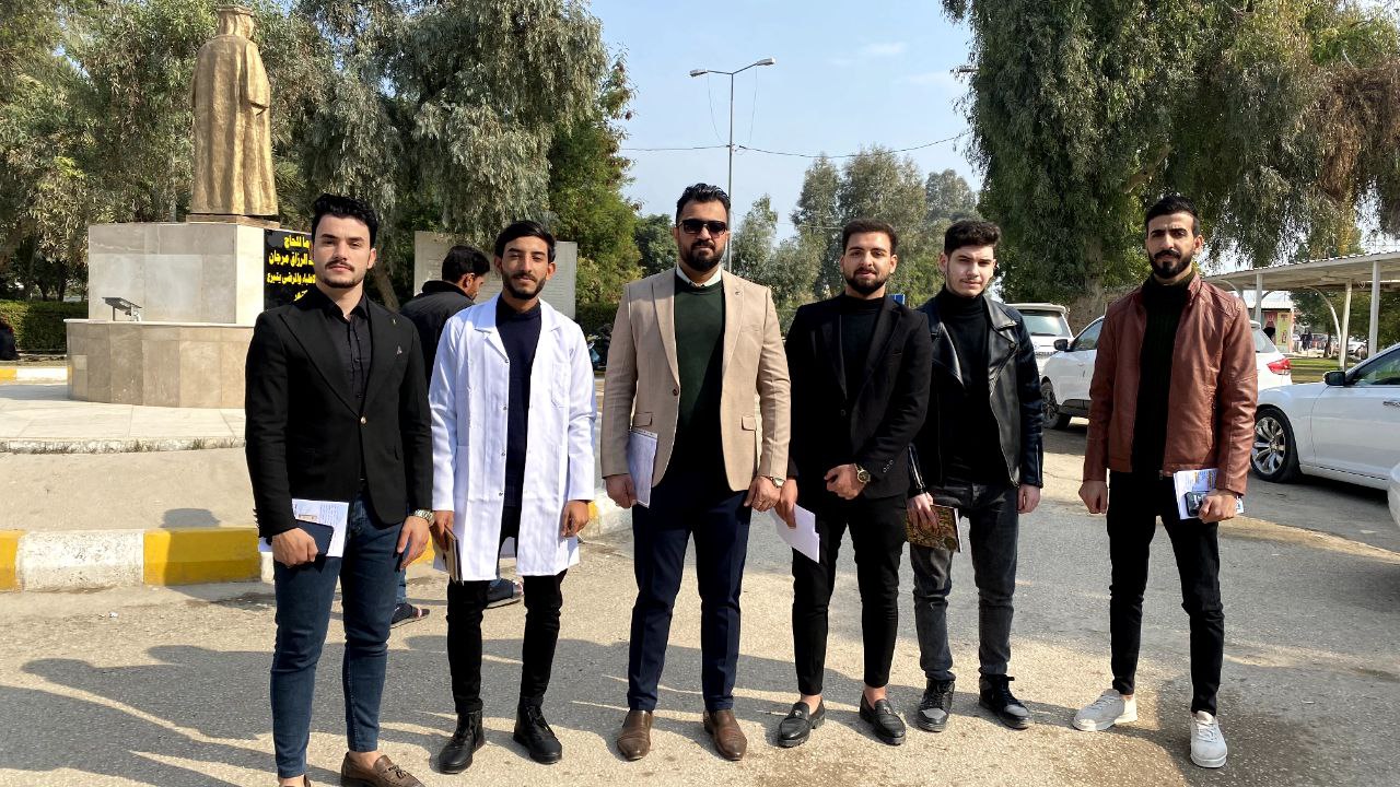 سفرة علمية للتعرف على التصوير الطبي مثل اجهزه التصوير التقليدية والتصوير المقطعي واشراف على تنظيم هذه السفره للتدريسي م.م حسين علي مدلول