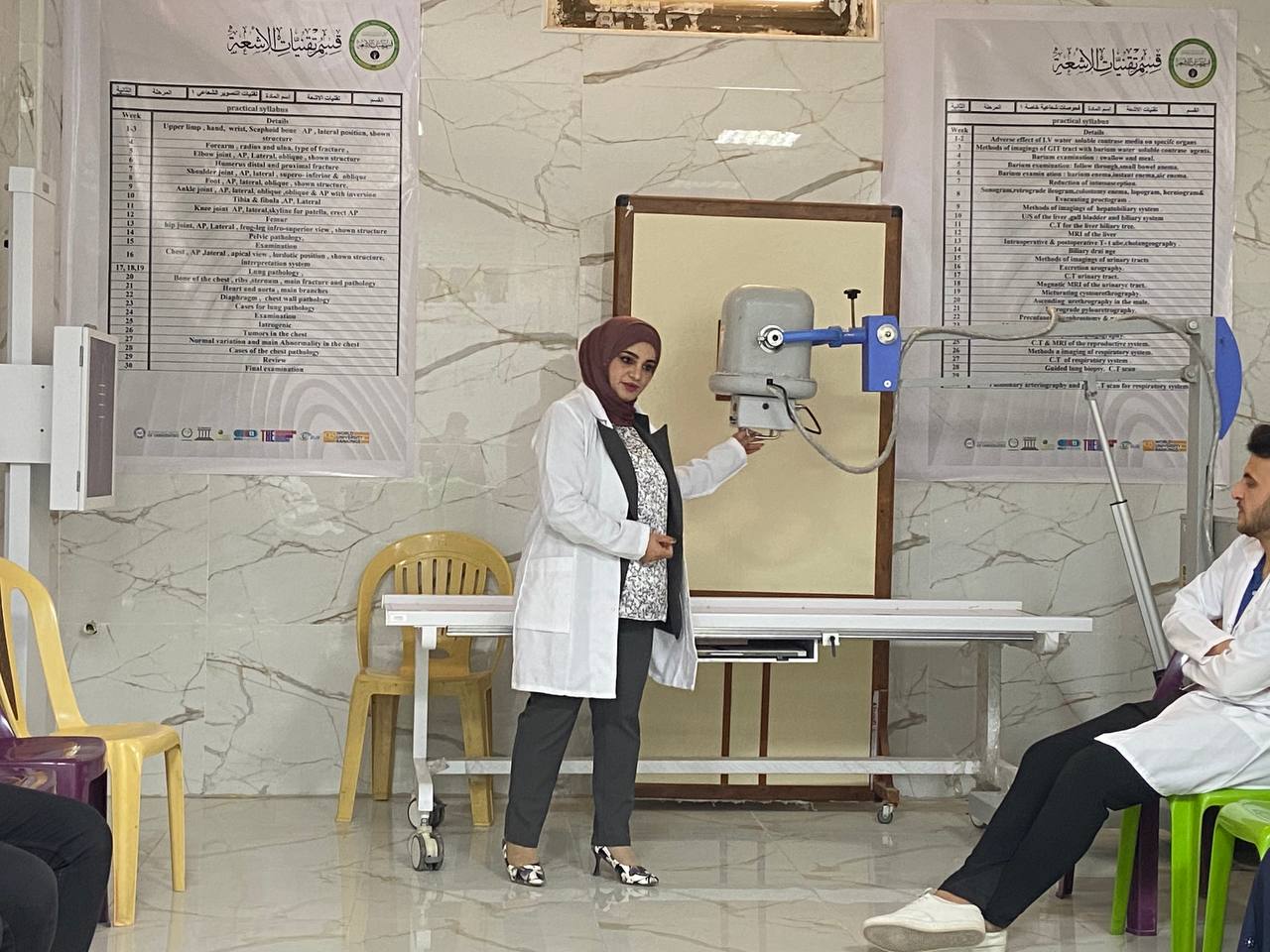 ورشة علمية بعنوان     (دورة عن الاخطاء التي يواجها تقني الاشعة ) للمعيدة   براء عبد العباس خصير 