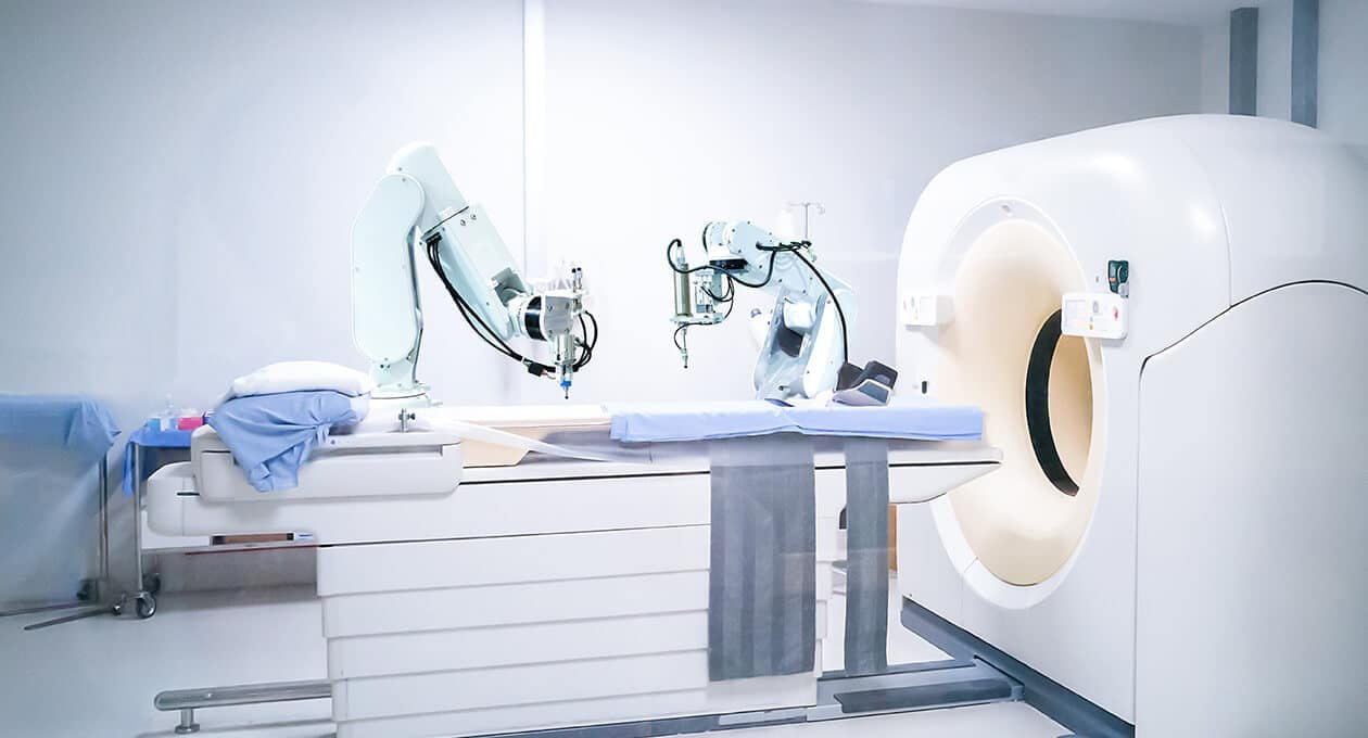 حلقة نقاشية" دمج الهندسة الطبية الحيوية وفيزياء الليزر للتطبيقات السريرية"