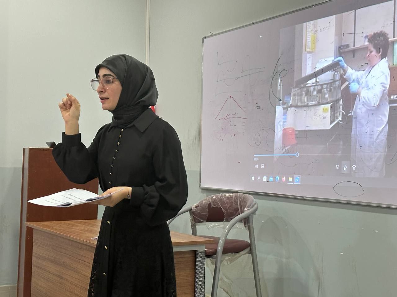  جانب من المختبرات العلمية لقسم التقنيات المختبرات الطبية