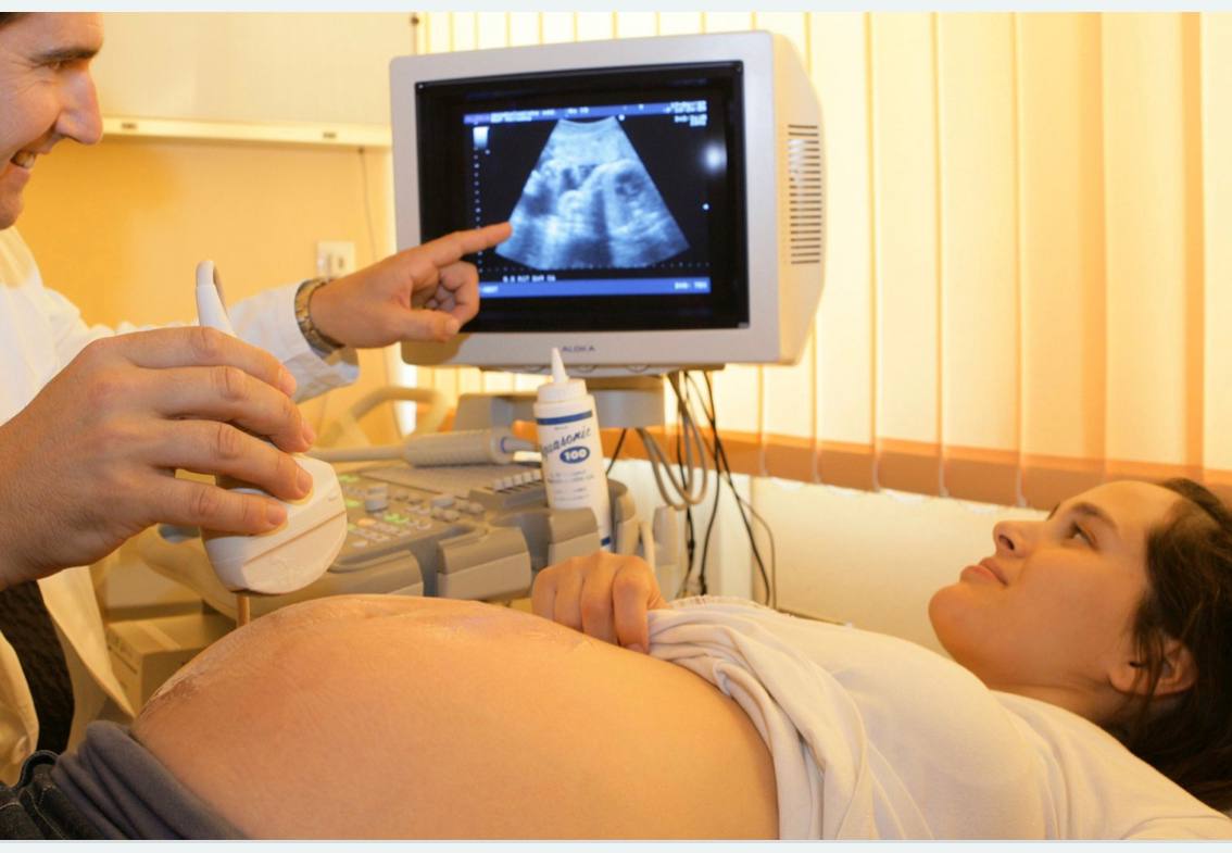 حلقة نقاشية"External ultrasound scan"