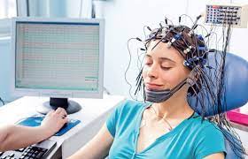 حلقة نقاشية " (EEG) مخطط كهربية الدماغ"