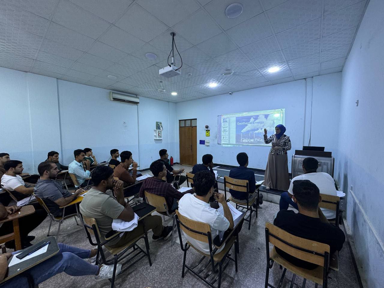 ورشة عن طاقة الارض واهميتها في قسم ميكانيك القوى 