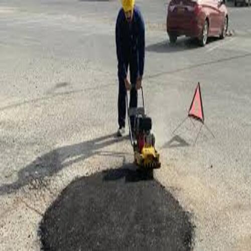 الزيت في الخلطات الإسفلتي