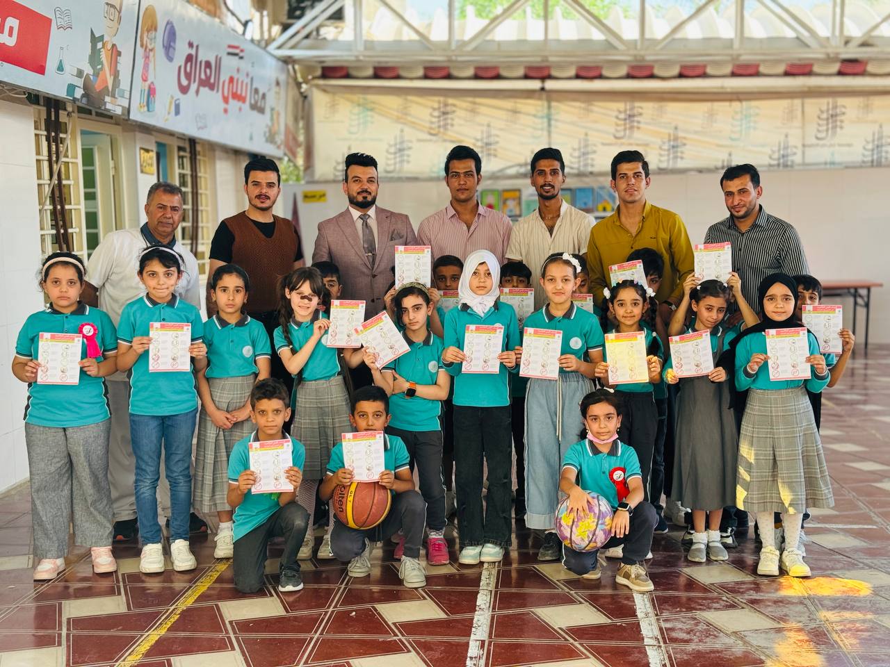 نشاط طلابي لقسم التقنيات الاحيائية الطبية  زيارة مدرسة ارض بابل...