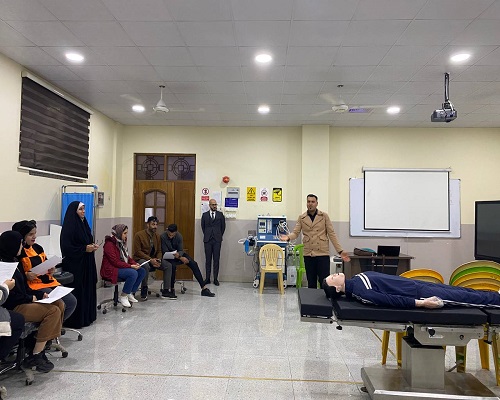 The Department of Anesthesiology holds an English language workshop